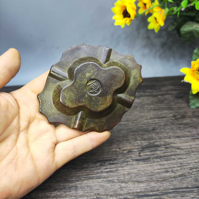 Koleksi antik, alat pembersih  - Vintage Collectible Ashtrays ulasan dan harga