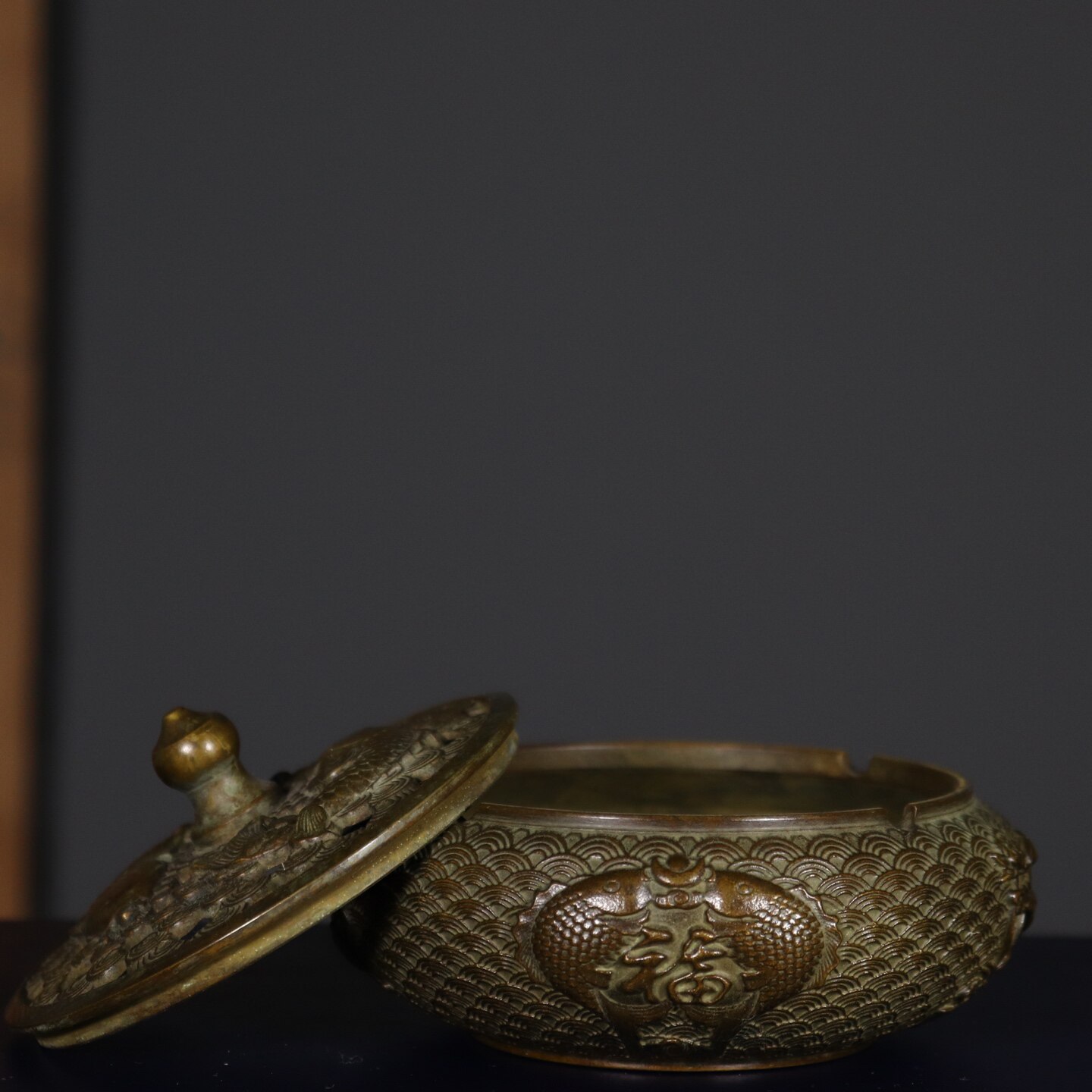 Asbak Tembaga Murni Antik Bent - Vintage Collectible Ashtrays ulasan dan harga